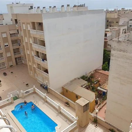Mit Pool,450 M Zur Appartement