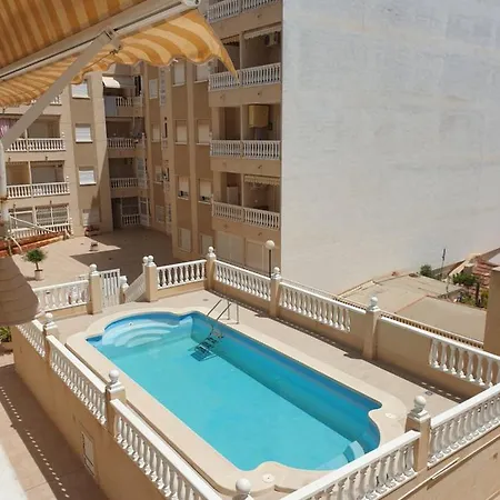 Mit Pool,450 M Zur Daire *